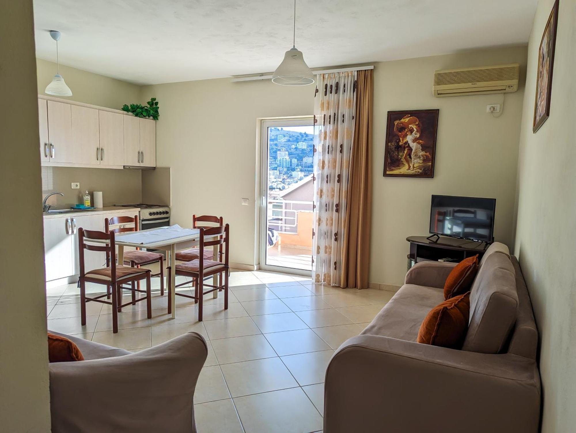 Sarah'S Apartments - 5 Min Walk To Beaches & Boulevard - Big Balcony! Sarandë Exteriör bild