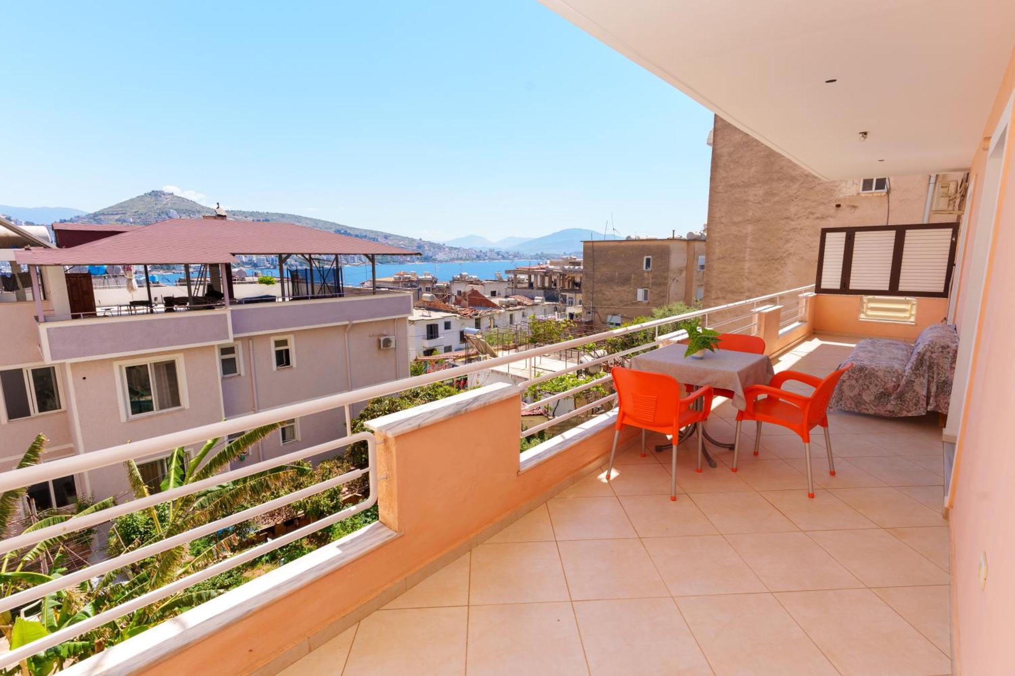 Sarah'S Apartments - 5 Min Walk To Beaches & Boulevard - Big Balcony! Sarandë Exteriör bild